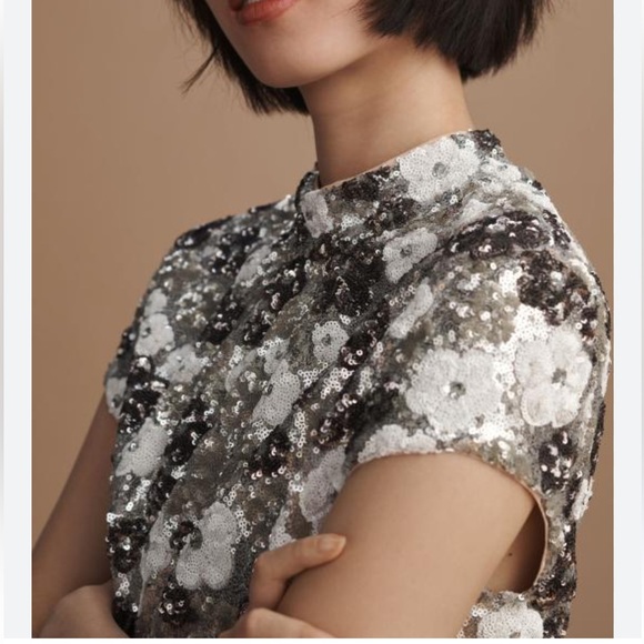 🔥🔥NWT Anthropologie Mock-Neck Floral Sequin Mini Dress - sz S/M - Picture 2 of 13